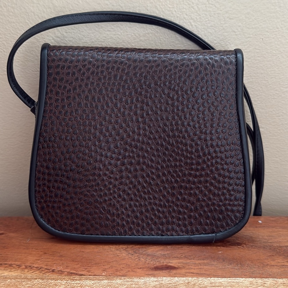Vintage Crossbody Bag - Picture 3 of 8